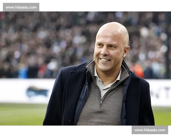 曼联续约三门希顿至 2026 年 罗马诺确认协议达成 曼联续约三门希顿至 2026 年 罗马诺确认协议达成