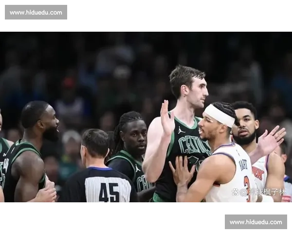 怀特谈绿军新阵容:新面孔渴望机会,马祖拉鞭策前行 怀特谈绿军新阵容:新面孔渴望机会,马祖拉鞭策前行