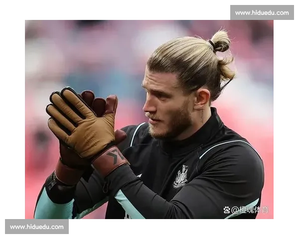 卡里乌斯妻子莱奥塔世俱杯主持惊艳 独家专访因凡蒂诺畅谈赛事愿景 卡里乌斯妻子莱奥塔世俱杯主持惊艳 独家专访因凡蒂诺畅谈赛事愿景